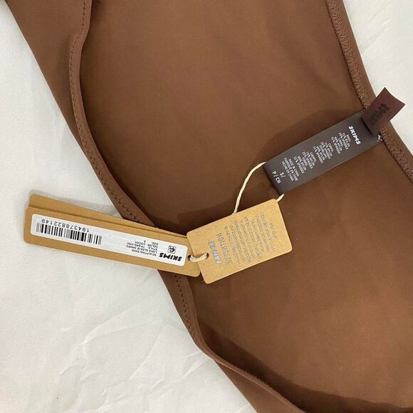 Skims Cocoa Shrug Cardigan - Picture 2 of 3